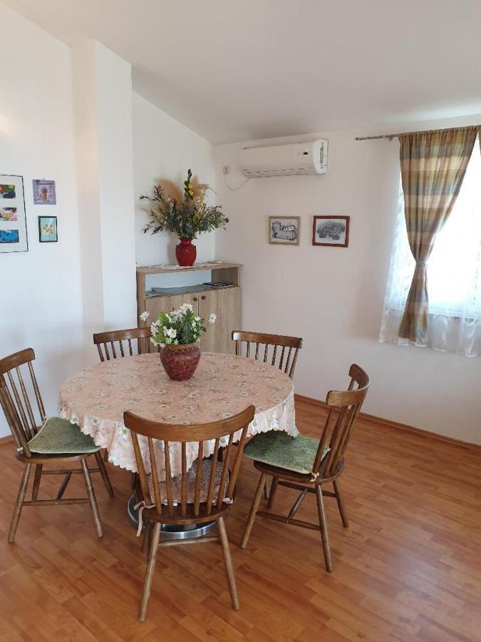 Apartments Skerlep 塞维德 外观 照片