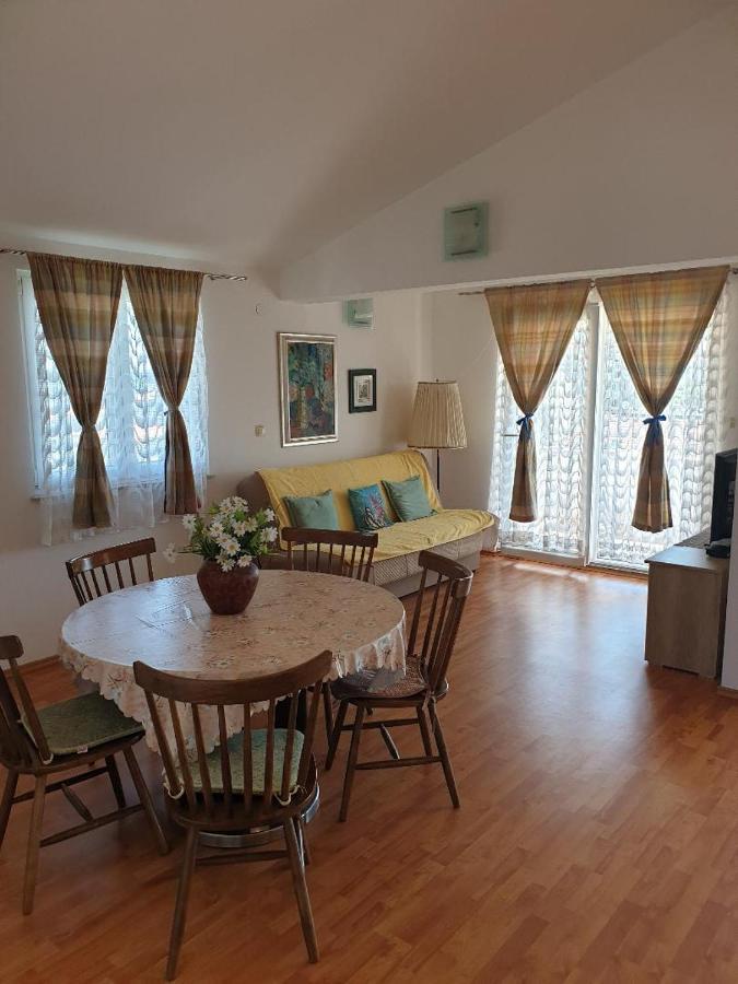 Apartments Skerlep 塞维德 外观 照片